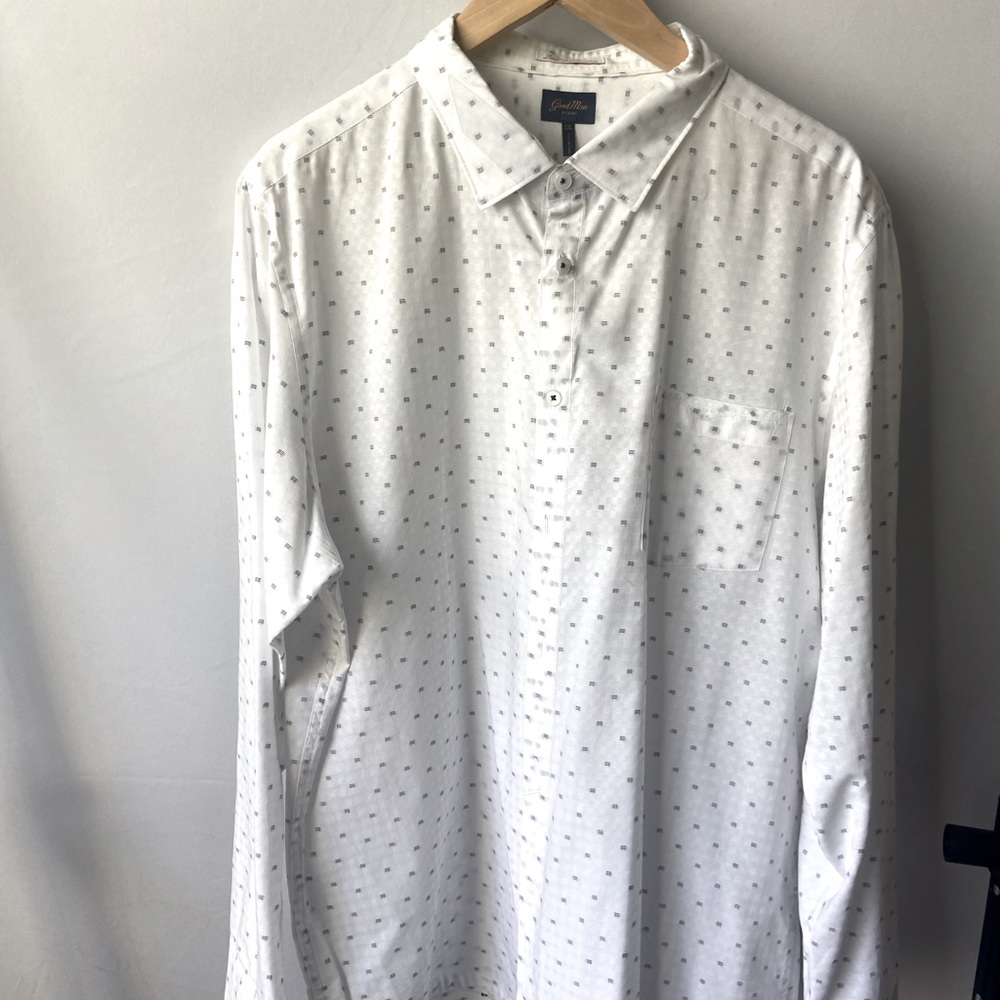Mens long sleeve. Good man. XXL